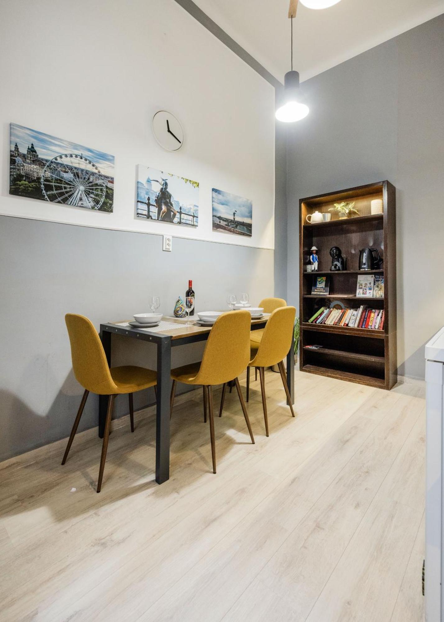 Апартаменти Urban Tranquillity By The Main Shopping Street Будапешт Екстер'єр фото